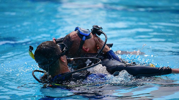 Is Rescue Diver Certification Worth It? What the Course Covers