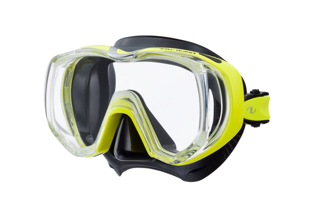 Tusa Freedom Tri-Quest Mask