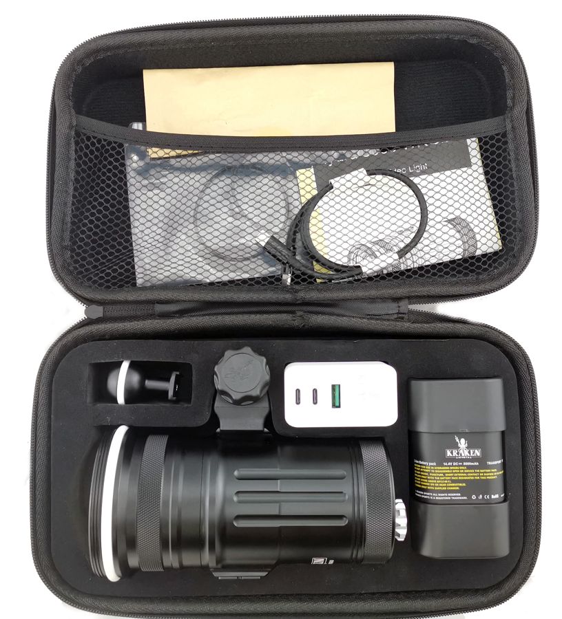 Hydra 8000 Wide/RGB/UV/Strobe