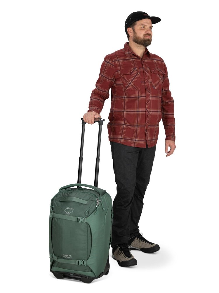 Sojourn Shuttle Wheeled Duffel 22"/45L