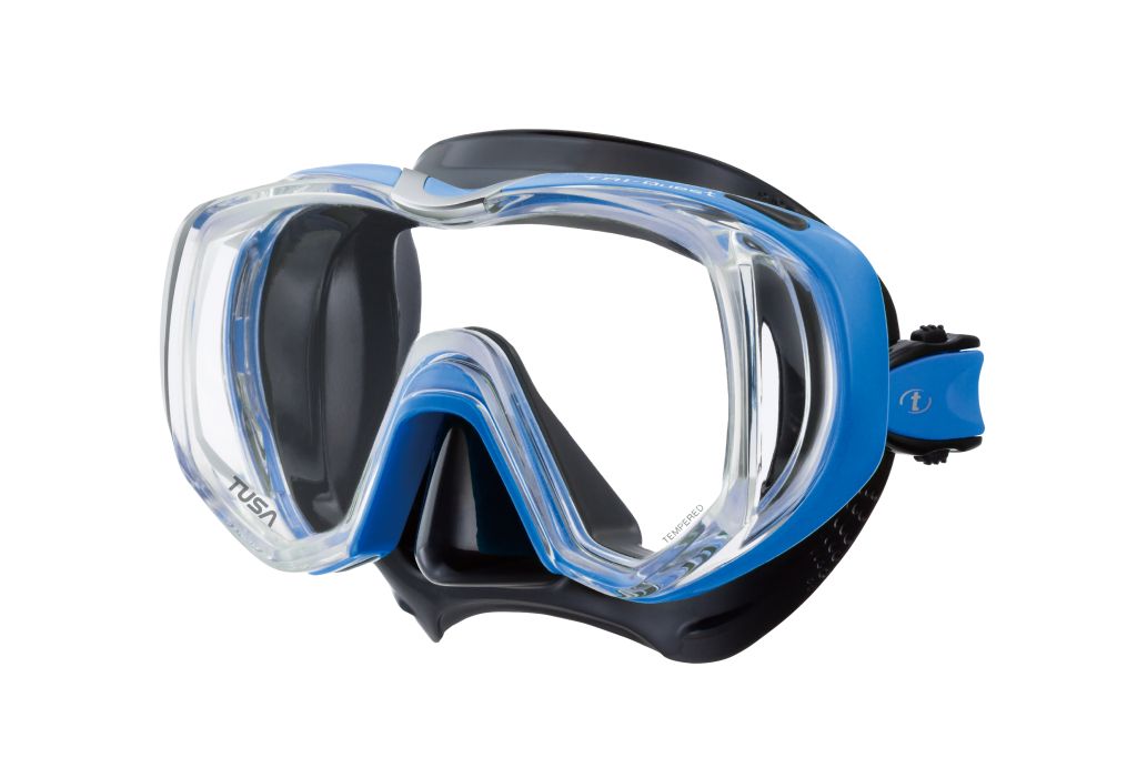 Tusa Freedom Tri-Quest Mask